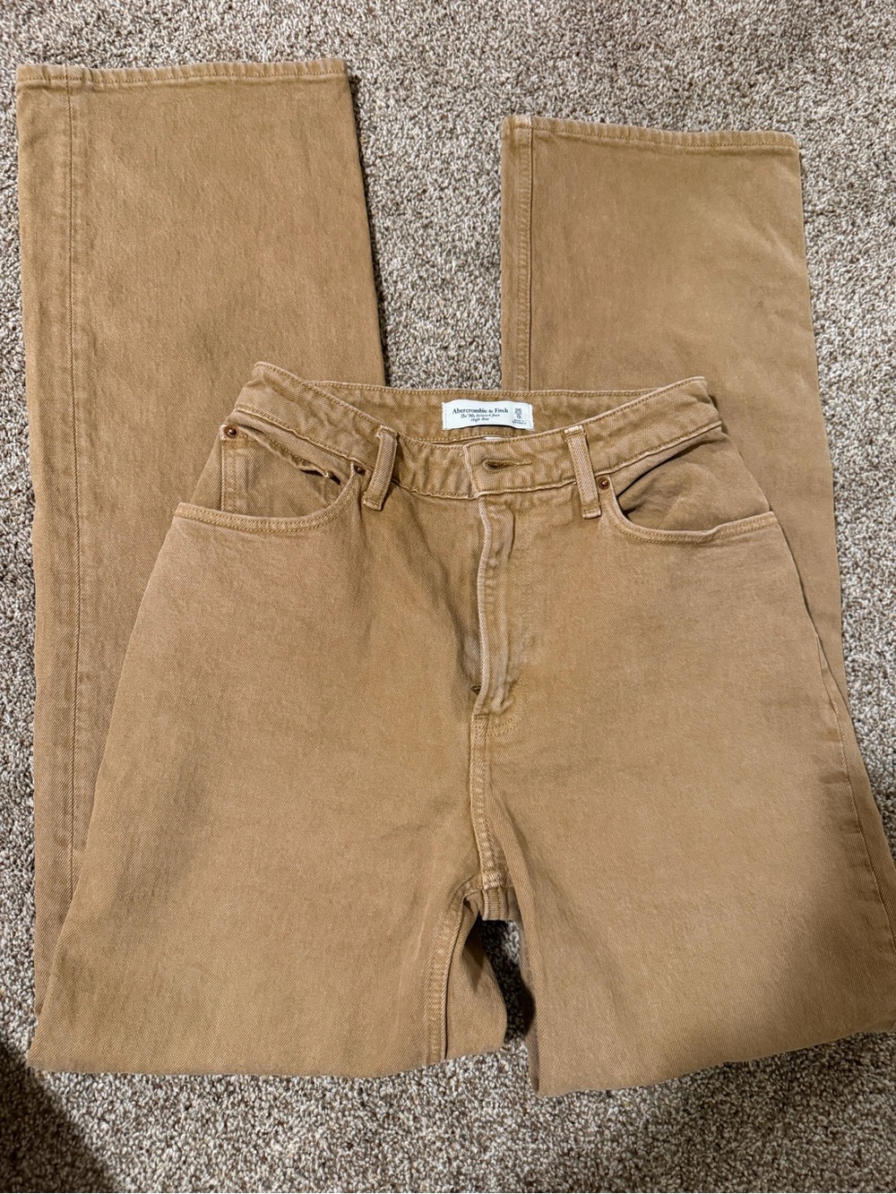 Abercrombie & Fitch Wide Leg Jeans in Tan